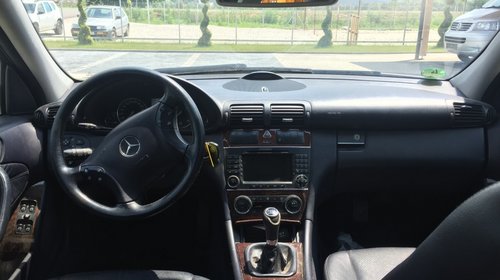 Punte spate Mercedes C-Class W203 2004 Break 2.2 CDI