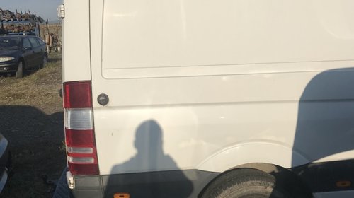 Punte spate Mercedes SPRINTER 2011 Autoutilitara 2200