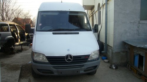 Punte spate simpla Mercedes Sprinter 2004