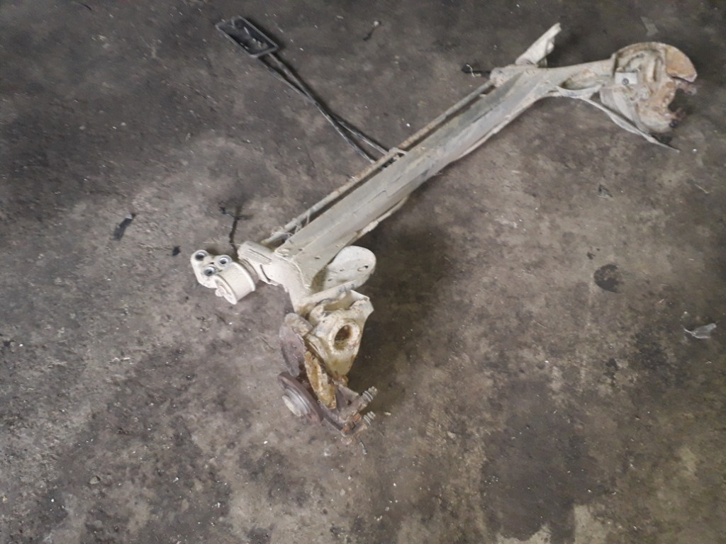 Punte Spate VW Passat B5.5 combi, albast
