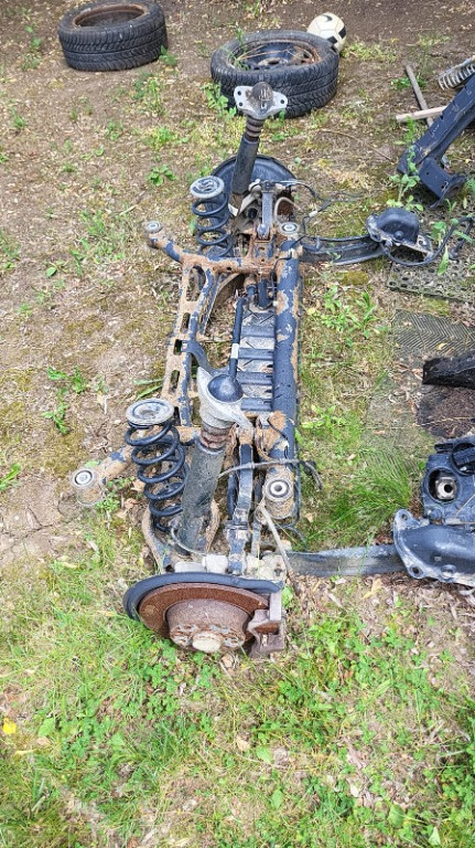 Punte spate VW Passat B7 variant CFFB