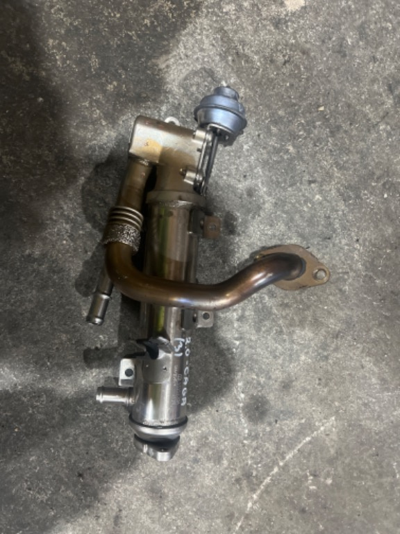 Răcitor de gaze Audi A4 B8 A5 A6 C6 motor 2.0 2.7 Diesel Cod CAGA CAHA CJC CAMA CANA