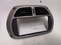 R4098 GRILA AER CENTRALA BORD + RAMA CASETOFON 2000 2001 2002 RAV 4 TOYOTA 455643-2040 455644-2040