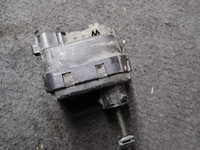 R4173 MOTORAS REGLAJ FAR TOYOTA RAV 4 II 2000 . . 2005 37221-32045 25684