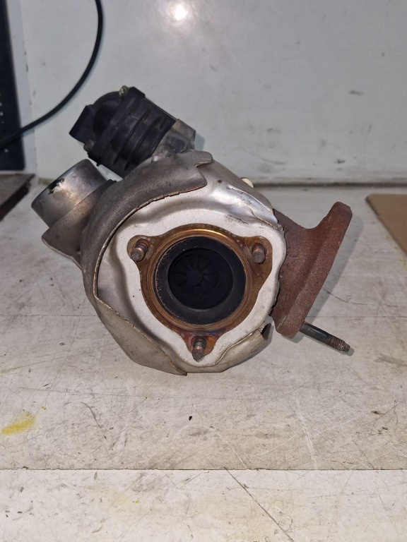 R9M Turbocompresor 1.6 dci an fab 2011-2