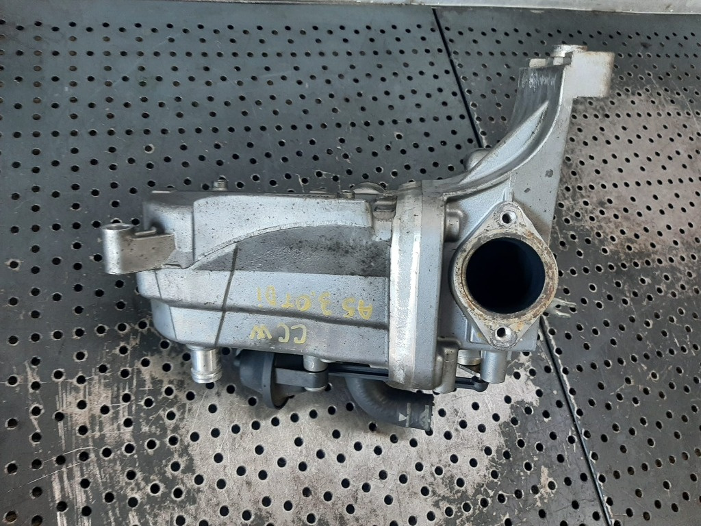 Racitor gaze audi a4 b8 a5 8t a6 4f q5 q