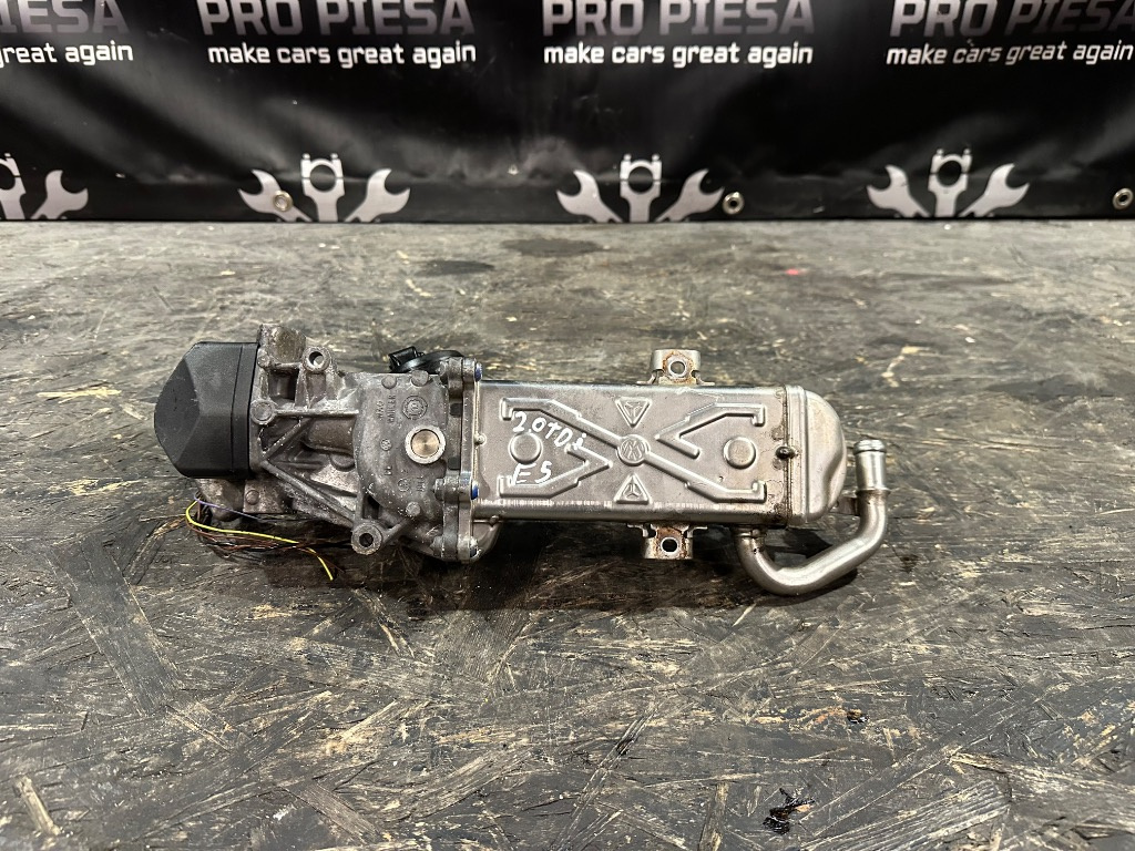 Racitor gaze EGR 2.0 TDI Euro 5 CFHA CFHB CFHC CFHS CFHE CBA Volkswagen Golf 6 Passat B7 Audi A3 Skoda Seat - - imagine 1