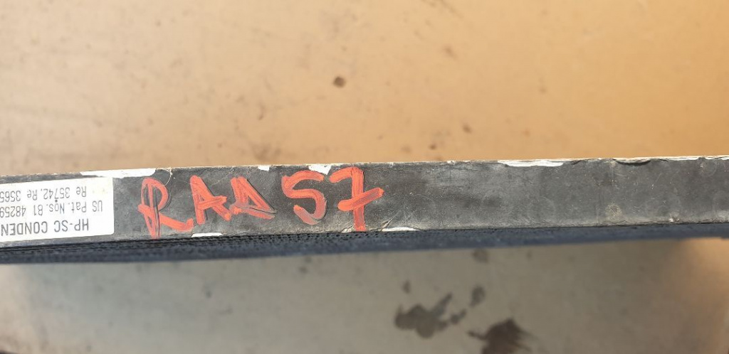 RAD57 Radiator AC Audi 8D0260401H