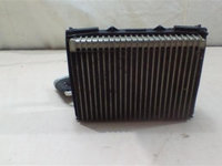 Radiator AC aeroterma VW Passat / Audi A4 An 2000-2004 cod 8D1820103D