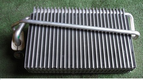 Radiator ac bord mercedes e class w211 an 200