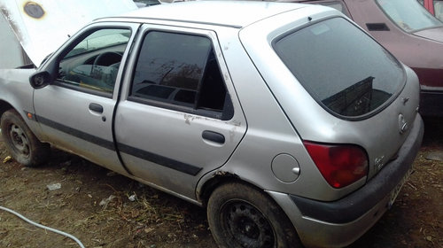 Radiator AC clima Ford Fiesta 2002 hatchback 1.8 tdi