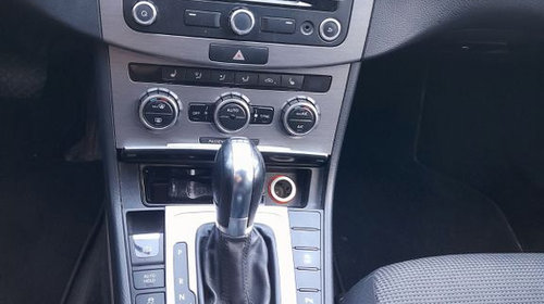 Radiator AC clima Volkswagen Passat B7 2013 Combi 2.0