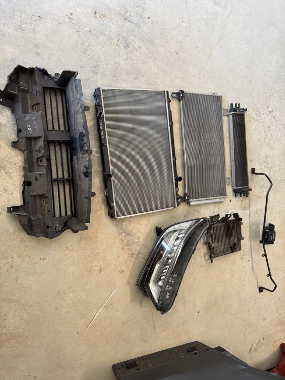 Radiator AC / Intercooler / Distronic / Honda CR-V Cr v Facelift 2020/2021/2022/2023