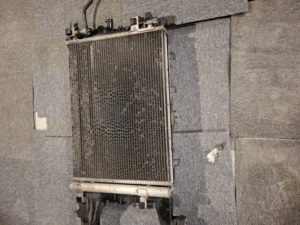 Radiator apa 1.8T de pe Audi A4 - imagine 1