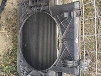 Radiator apa cu difuzor Iveco Daily din 2004 de 2.3 2.8