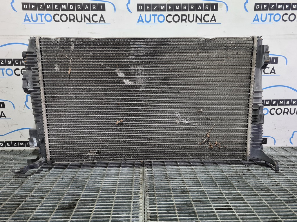 Radiator apa Dacia Duster 1.5 Dci 2010 - 2013 214100078R