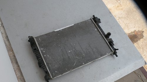 Radiator apa Ford , cod: 8V61-8005-CA