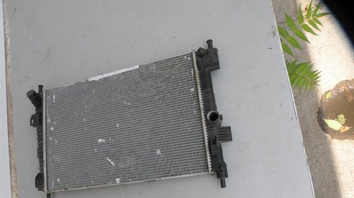 Radiator apa Ford , cod: 8V61-8005-CA