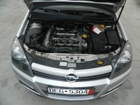 Radiator apa Opel Astra H model 2008