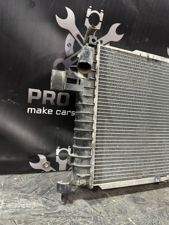 Radiator apa Opel Astra H Vectra C Meriva A Zafira B 1.9 CDTi Z19DT Z19DTH - Cod 13130468 - imagine 2