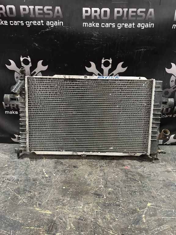 Radiator apa Opel Astra H Vectra C Meriva A Zafira B 1.9 CDTi Z19DT Z19DTH - Cod 13130468 - imagine 1