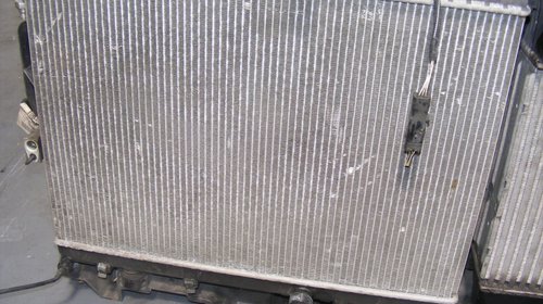 Radiator apa Peugeot 407 2.0 HDI