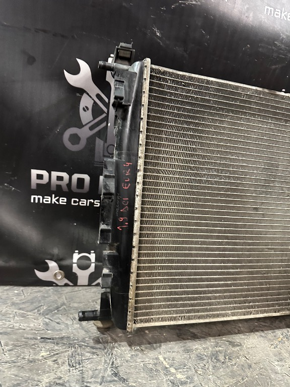 Radiator apa Renault 1.9 DCI F9Q Megane 2 Scenic 2 Laguna 2 Kangoo Espace - Cod 8200300823 - imagine 2