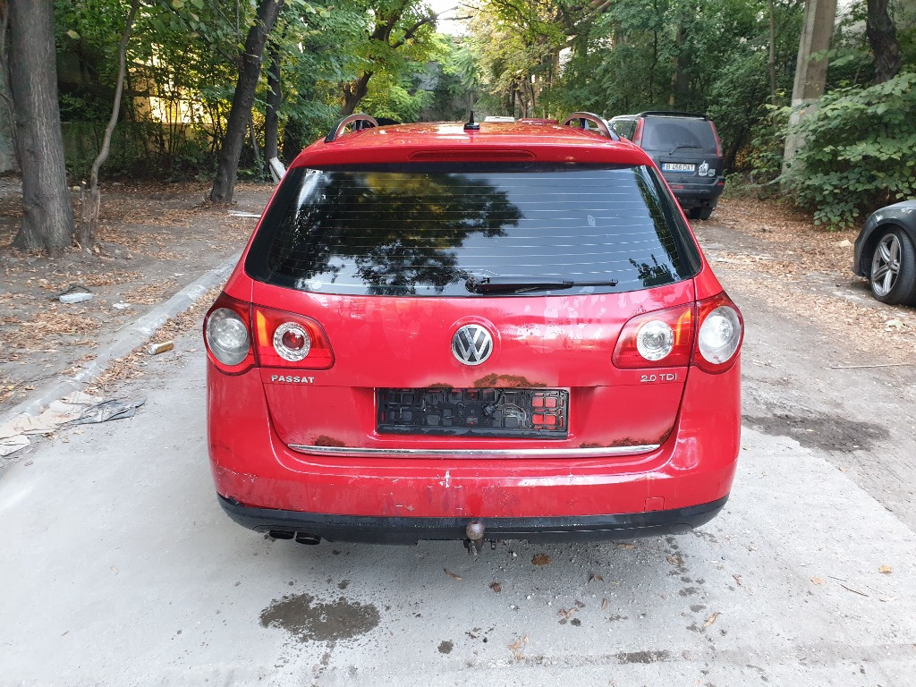 Radiator apa Volkswagen Passat B6 2007 Break 2.0 TDI - imagine 2