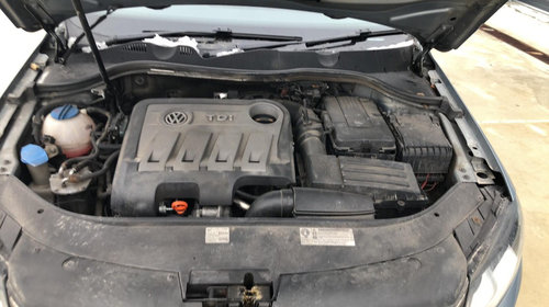 Radiator apa Volkswagen Passat B7 2.0 TDI CFF CFFB cutie automata dsg