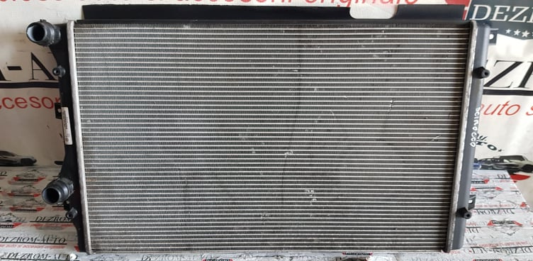 Radiator apa VW Jetta III Mk5 1.4 TSI 160 CP cod 1