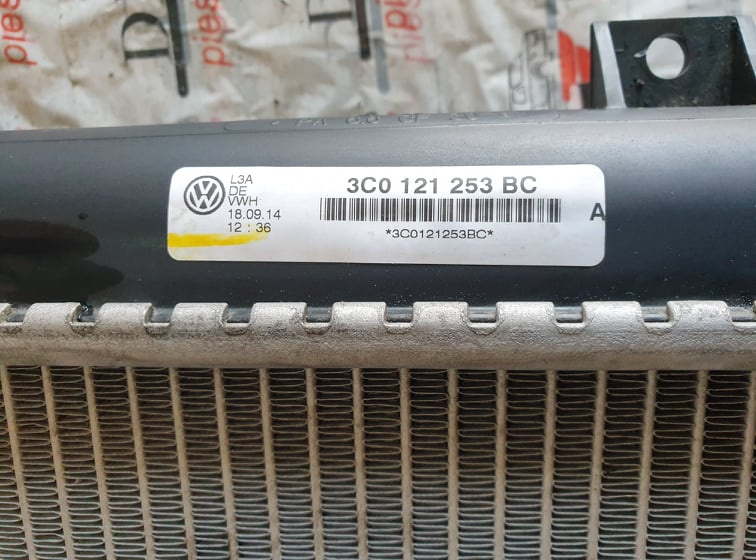 Radiator apa VW Scirocco III 2.0 R 280cp