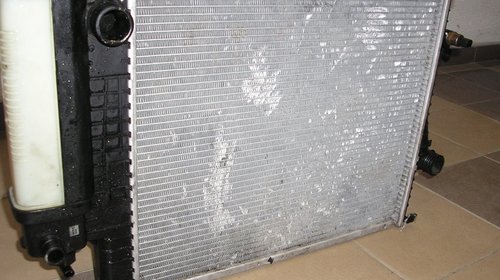 radiator bmw cu senzor ac