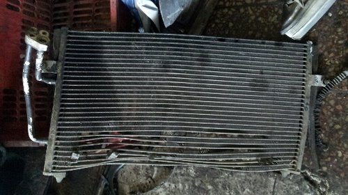 Radiator clima Volvo s40/V40 usor deformat