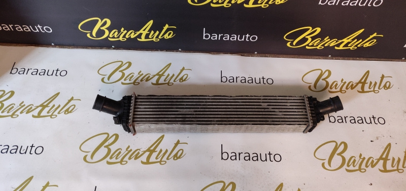 Radiator intercooler Audi A4 A5 A6 A7 A8 3.0 TDI 8K0145805E 2010