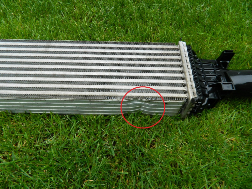 Radiator intercooler Audi A4 B8 cod 8K01