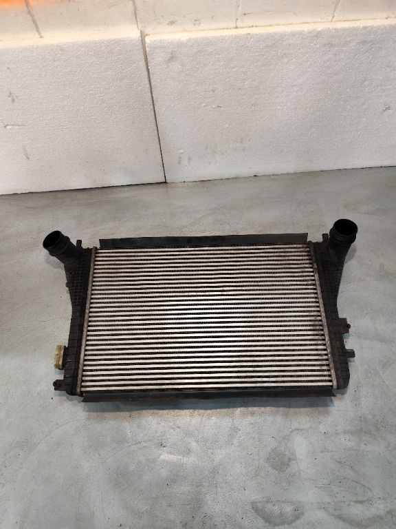 Radiator intercooler, cod 3C0145805AK Seat Alhambra II 1.8 TSI 160cp