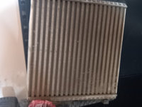 Radiator intercooler dreapta vw touareg 7P0145804B