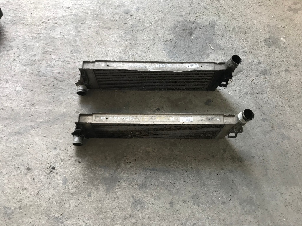 Radiator intercooler megane 2 scenic 2 trafic 2 1.5 1.9 dci 2002 - 2008 cod: 8200115540d - 8200115540