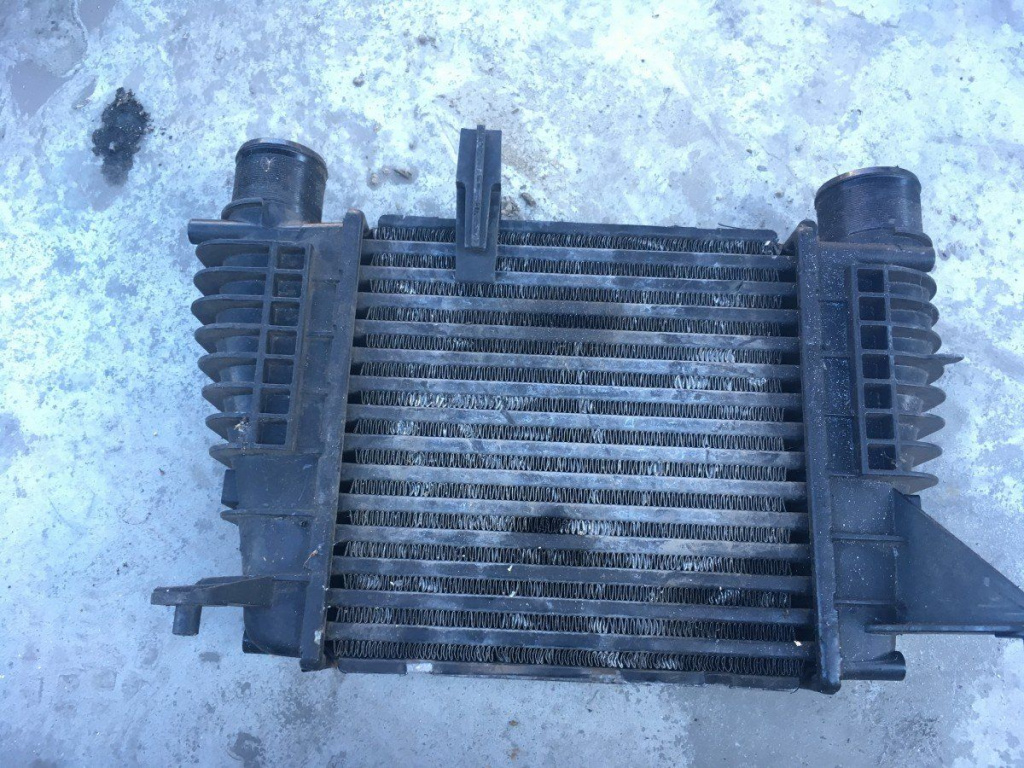 Radiator intercooler Renault Modus 1.5 dci cod: 8200170504