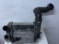 Radiator intercooler stanga Audi A6 C6 3.0 BMK 2.7 BPP 4F0145805E