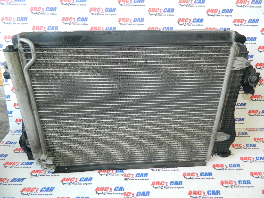 Radiator intercooler VW Passat B6 Variant Cod: 3C0