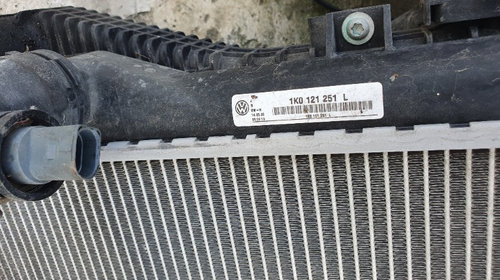 Radiator răcire apa VW Touran 1.9 TDI 1K0121251L