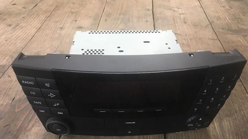 Radio caseta Mercedes E class w211 2003