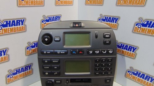 Radio casetofon avand codul original 1X43-18K