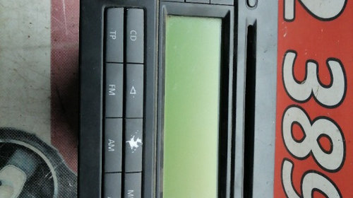 Radio casetofon CD player Vw Touran Golf 5 1K0035186 P 2004-2009