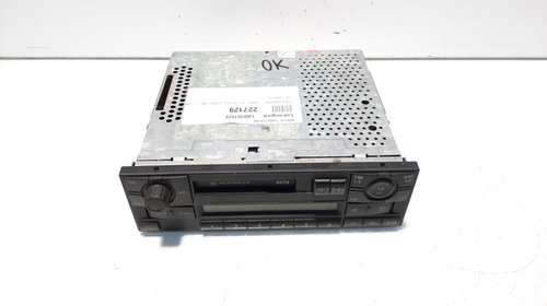 Radio casetofon, cod 1J0035152E, VW Golf 4 (1