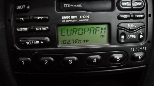 Radio casetofon ford escort RDS 5000