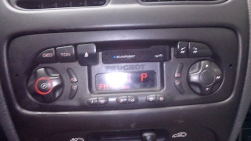 Radio Casetofon OEM Peugeot 206