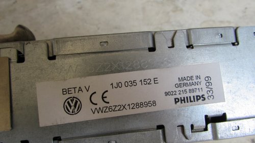 Radio casetofon VW Golf IV cod: 1J0035152E model 1997-2005