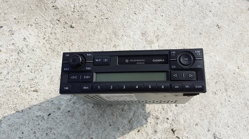 Radio casetofon VW Passat / Golf 4 / Polo 9N 